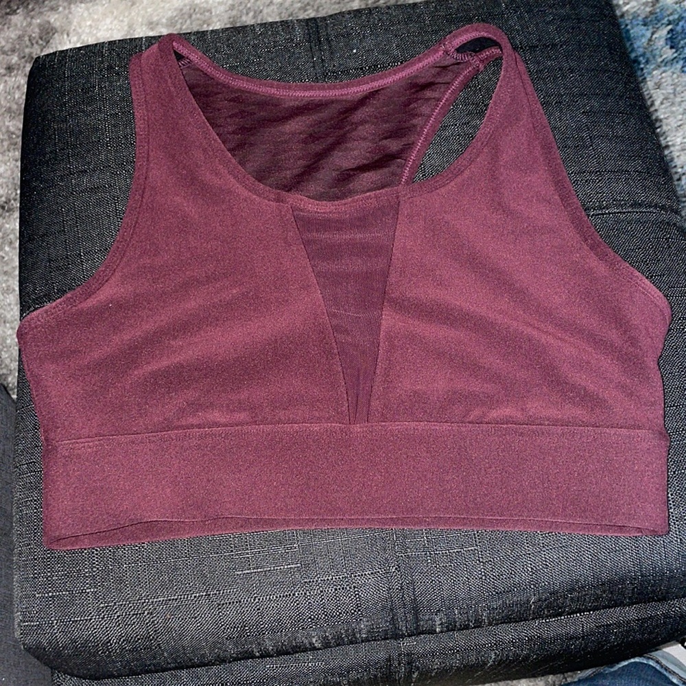 MPG sports bra size M